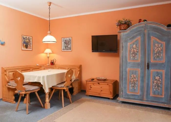 Fewo Garmisch アパート ガルミッシュ・パルテンキルヒェン